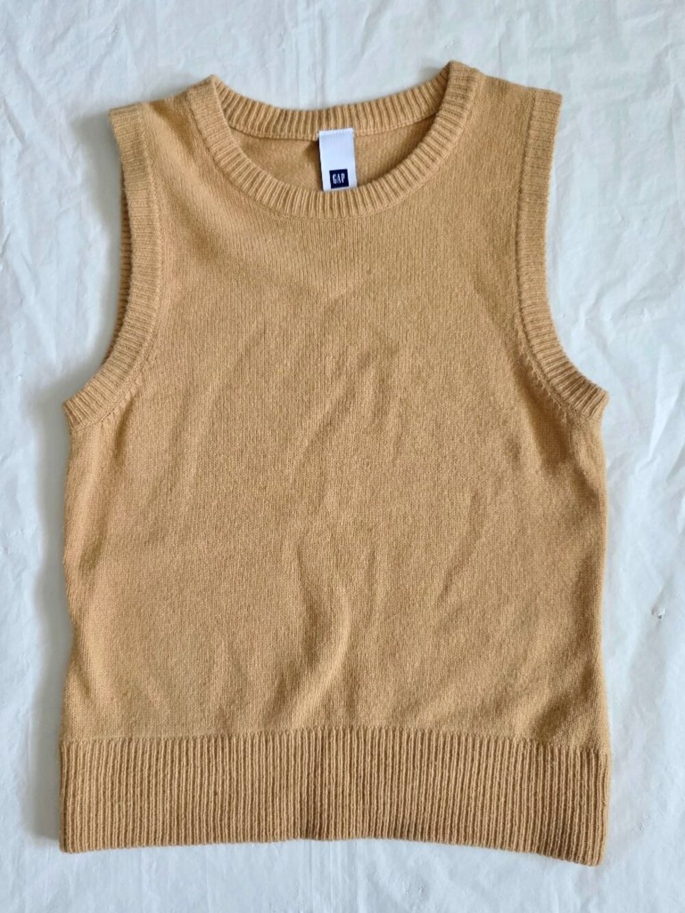 Women's Gap Tan Sweater Vest, XS